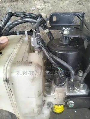 V8 Height Control Pump