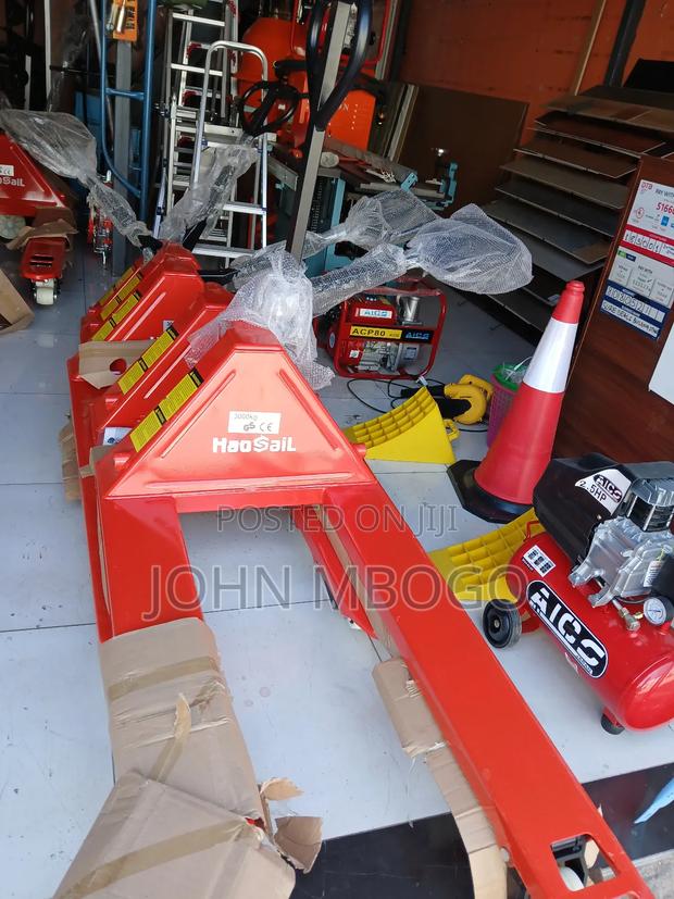 Hydraulic Pallet Trolley 3t - thumbnail 3