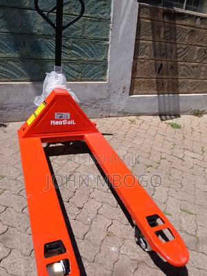Hydraulic Pallet Trolley 3t - thumbnail 2