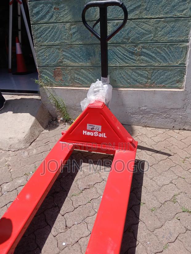 Pallet Truck (Pallet Trolley )3000kg - main view