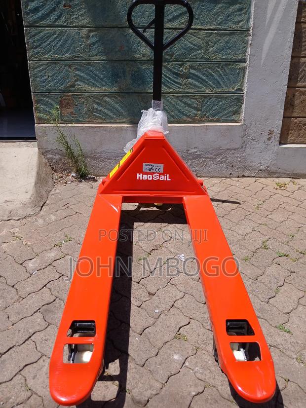 3000kg Hydraulic Pallet Trolley / Truck - main view