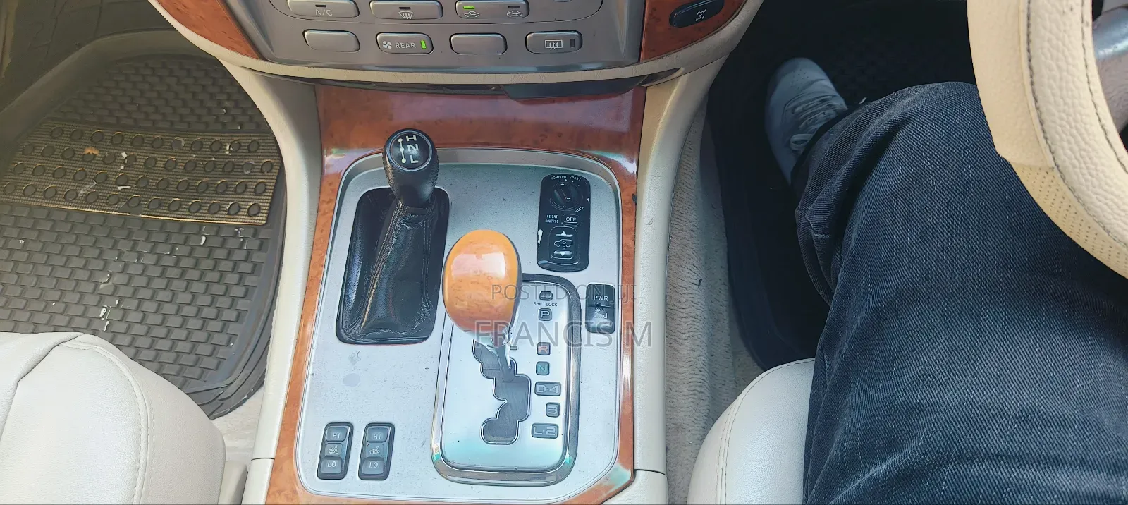 Toyota Land Cruiser 100 4.7 Executive 2006 Pearl