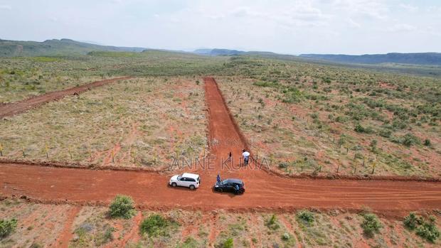 Kikuyu Nachu Plots 50*100 at Inclusive - thumbnail 4
