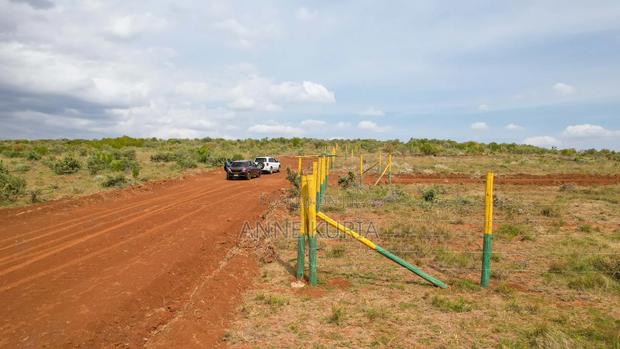 Kikuyu Nachu Plots 50*100 at Inclusive - thumbnail 6