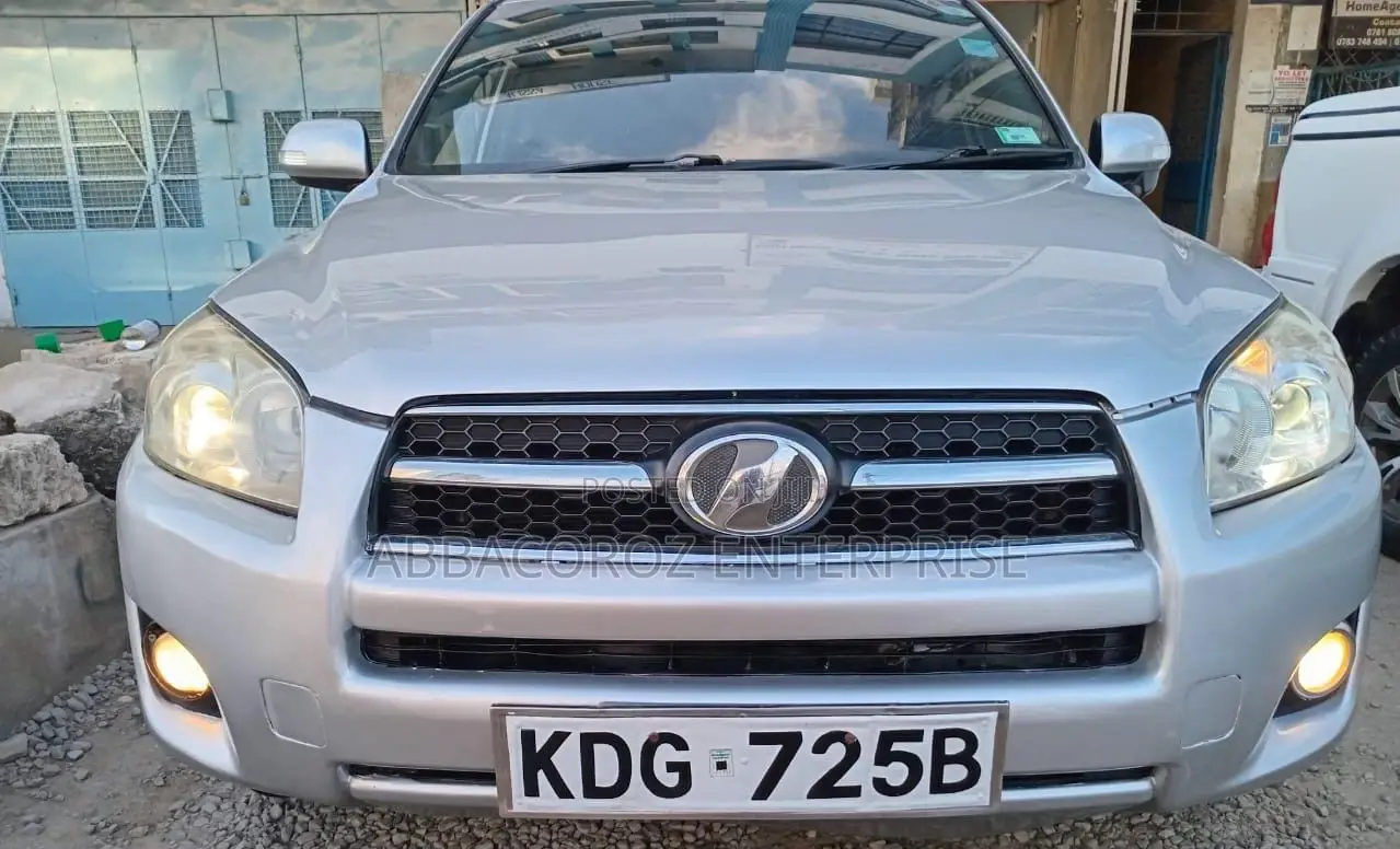 Toyota RAV4 2014 Silver