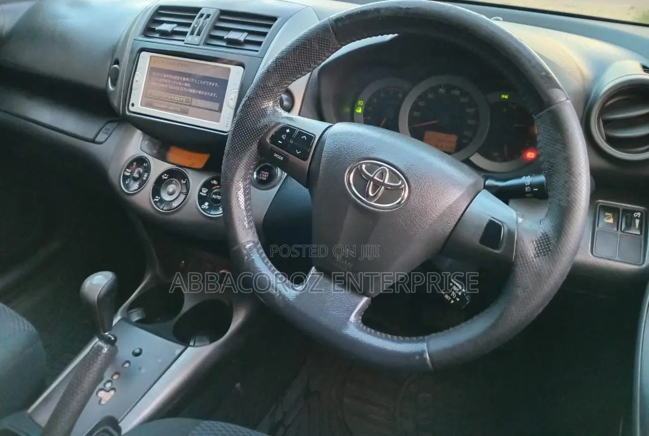 Toyota RAV4 2014 Silver