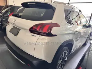 Peugeot 2008 1.2 PureTech (110 Hp) 2017 White