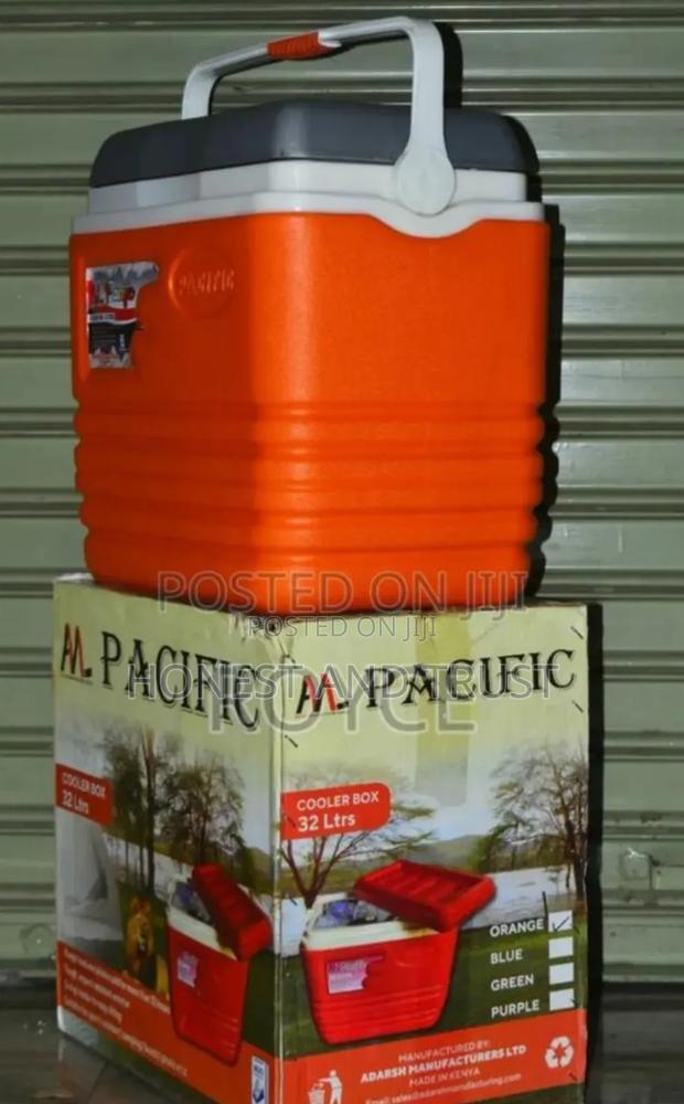 Cooler Box 15litres - main view