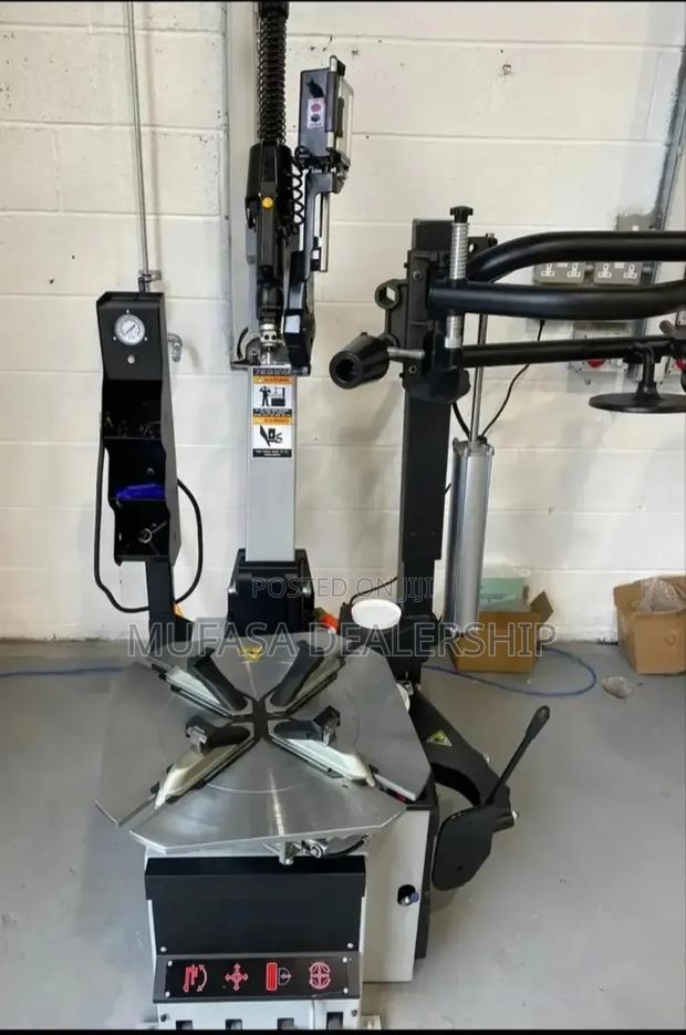 Tire/Wheel Changer Machine T - main view