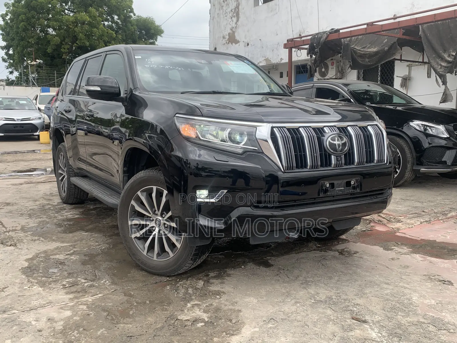 Toyota Land Cruiser Prado 2.7 2018 Matt Black
