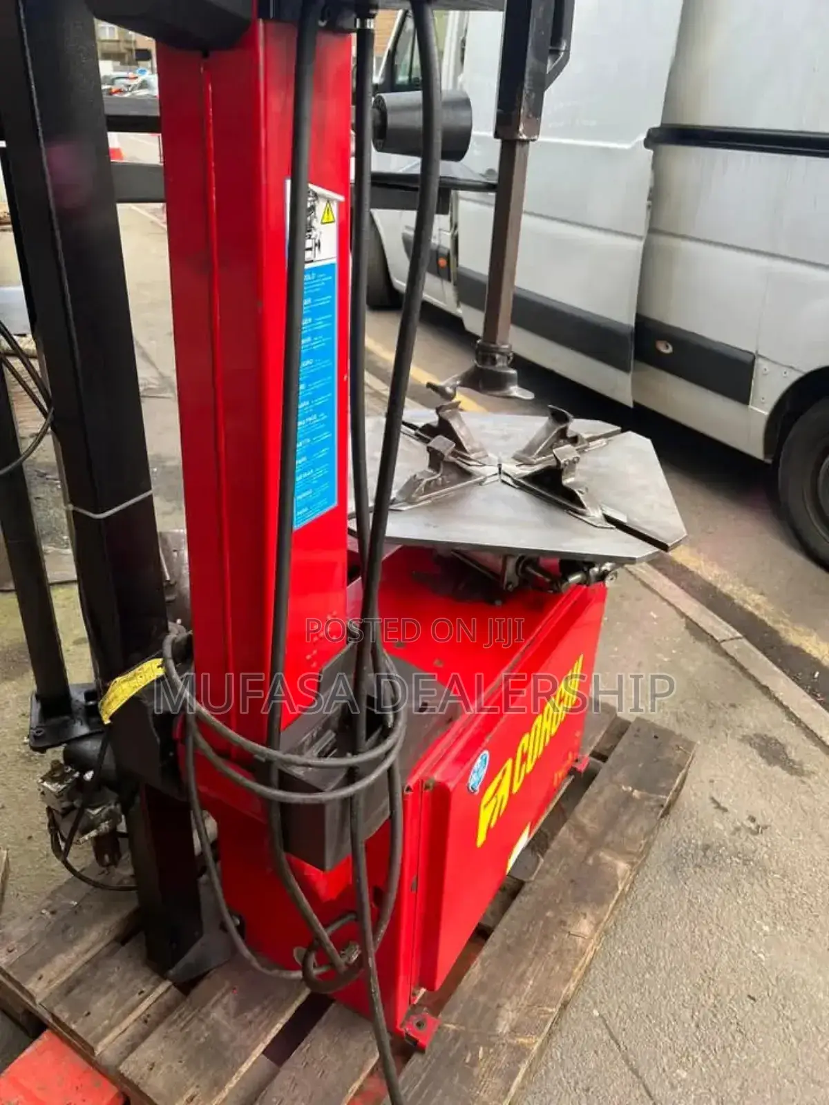 Authentic Tyre Changer Machine