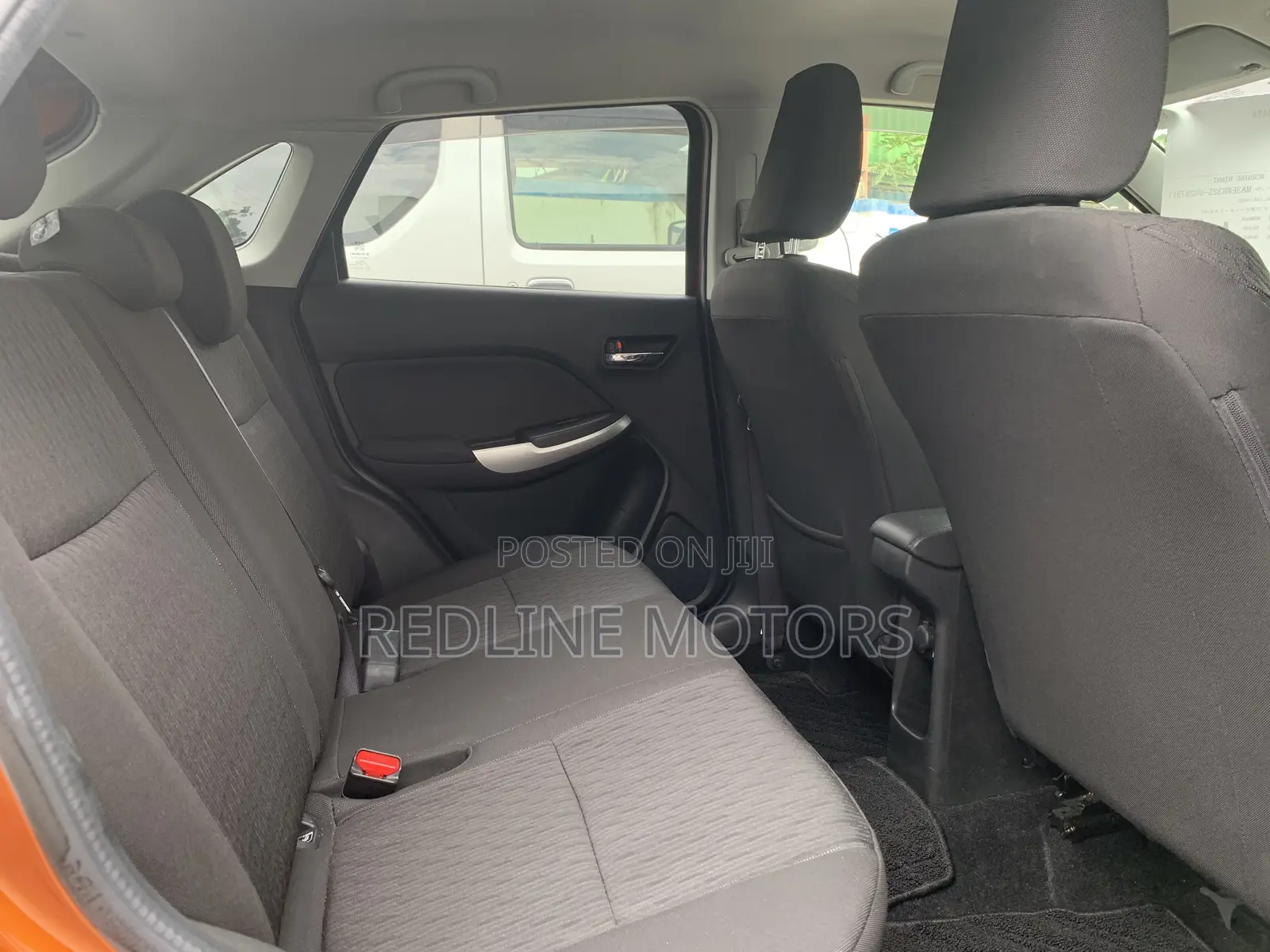 Suzuki Baleno 2016 Orange