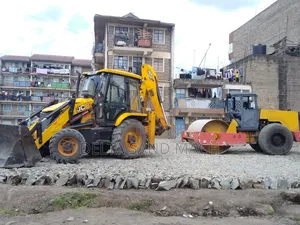 Roller for Work Excavator Wheelloader and Any Earthmovers Machine
