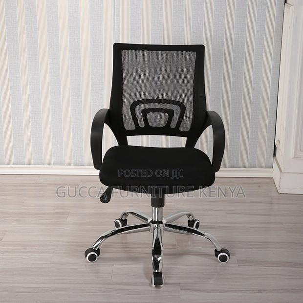 Office Chairs:Black Mesh Ergonomic Swivel Computer Chair - thumbnail 2