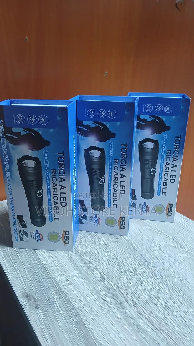 P50 LED Rechargeable Tactical Flashlight 2000 Lumens - thumbnail 3