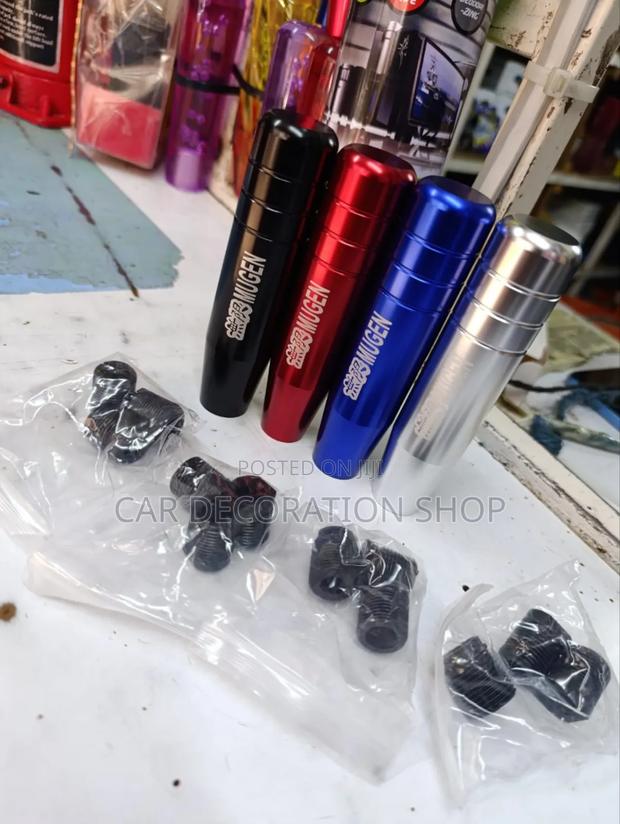 Black,Red,Blue, Silver Universal Screw Fit Type Gear Knob - main view