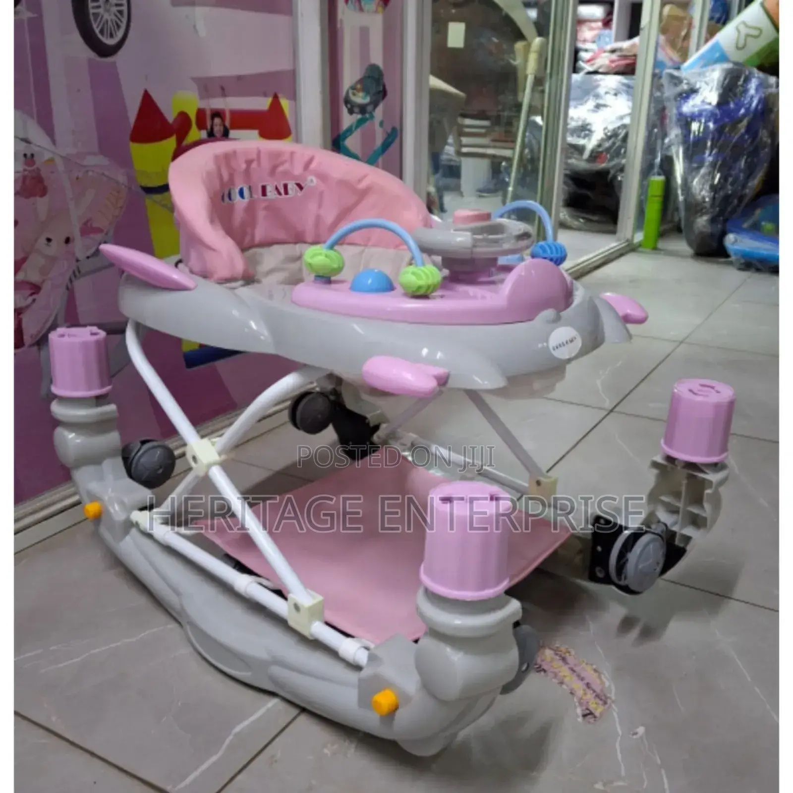 Baby Walker With a Rocking Chair Mode