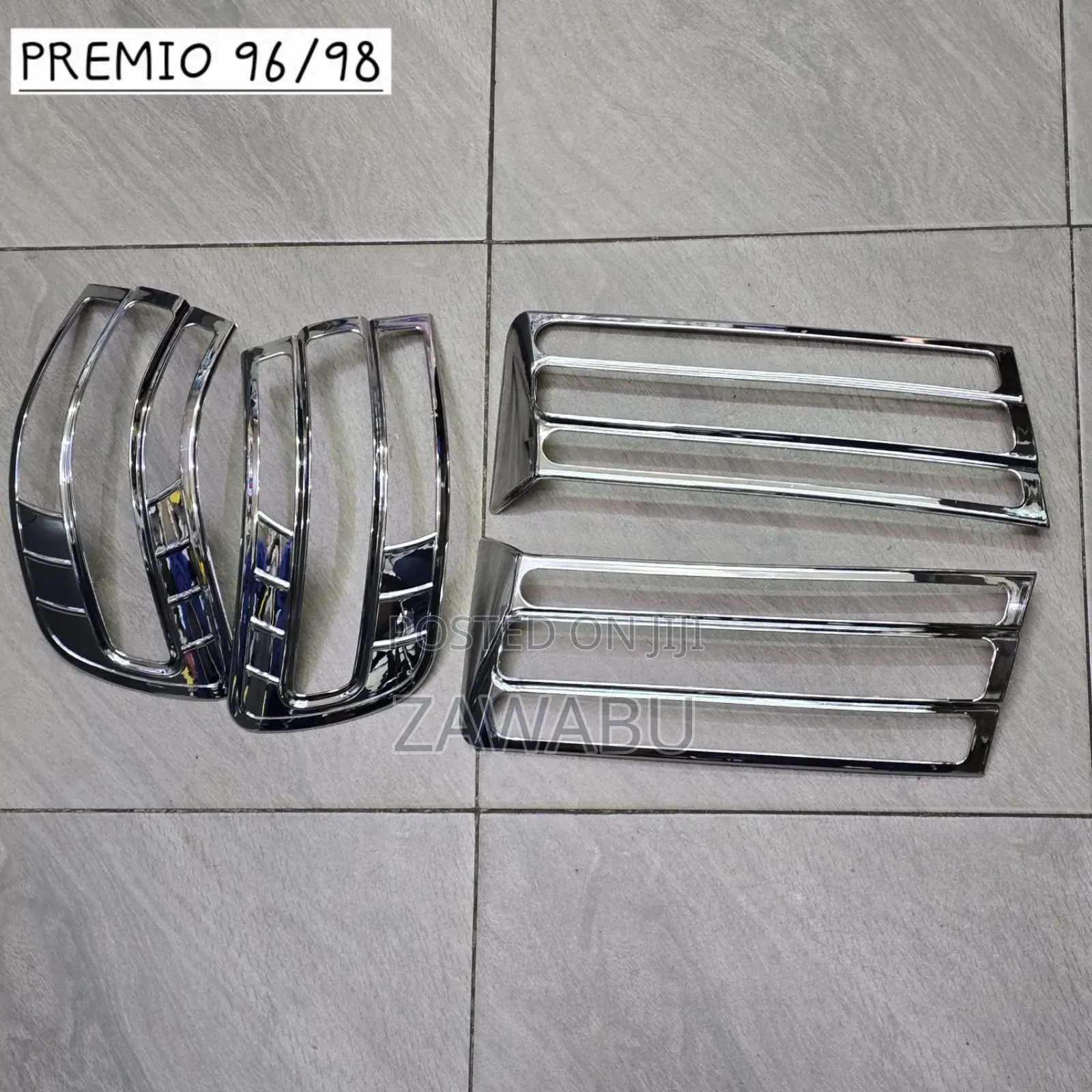 Tail Light Chrome Premio 96/98 Nyoka