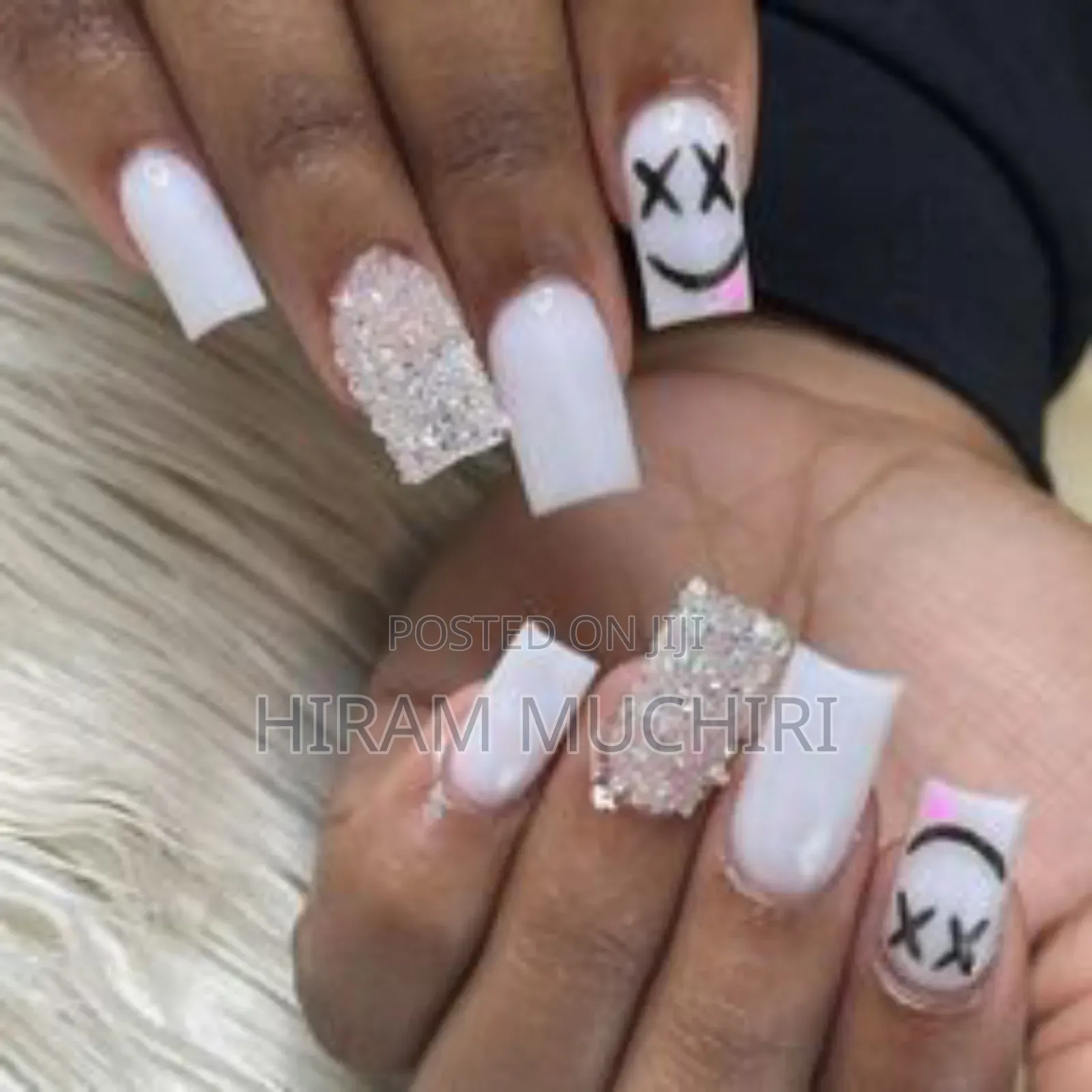 Offering Body Massage, Shave, Dreadlocks N Nail Art Services