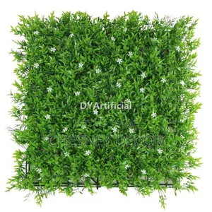 Lush Long Wall White Flowers