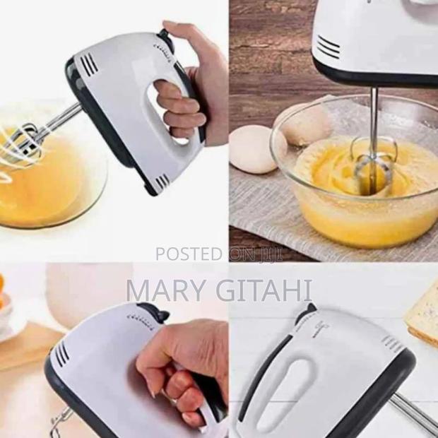 Scarlet Handmixer at