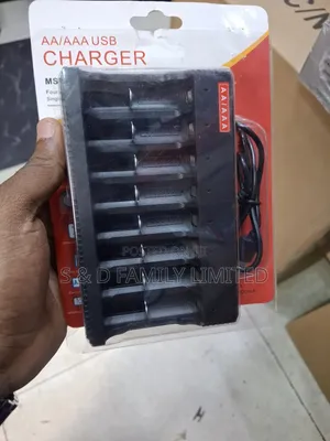AA/AAA USB Battery Charger
