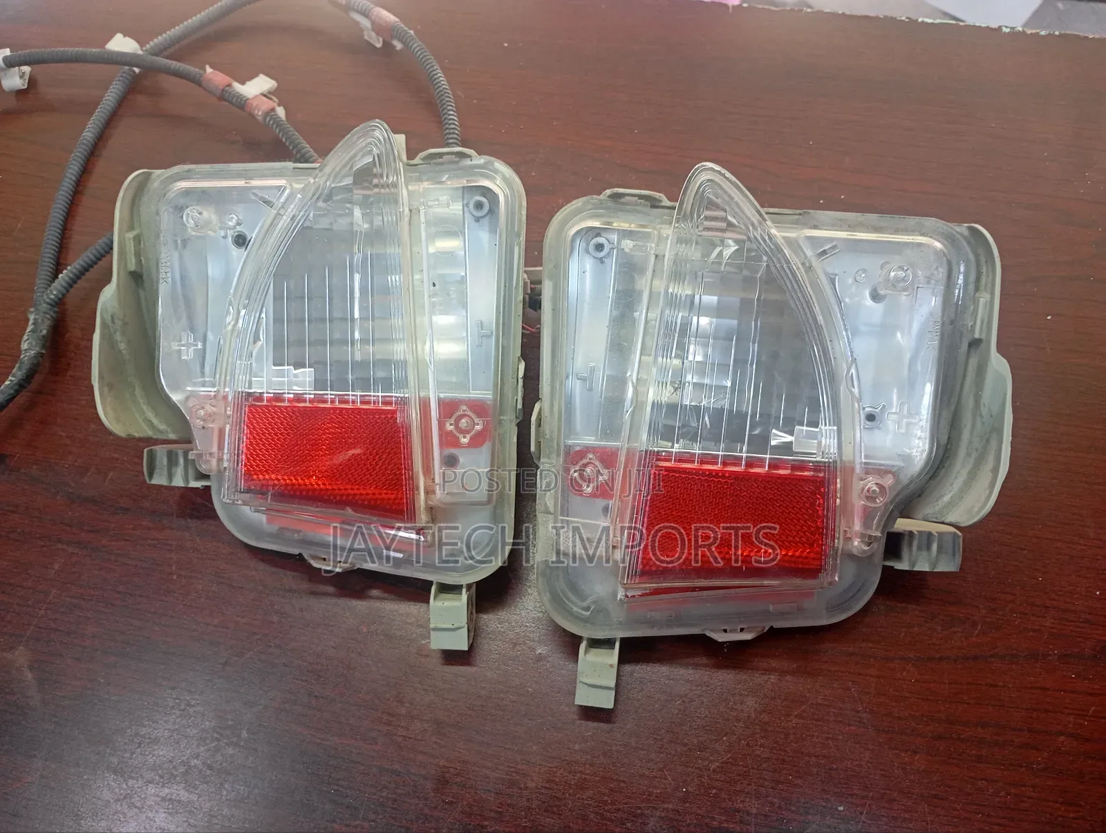 Ractis 2013 Rearbumper Lights