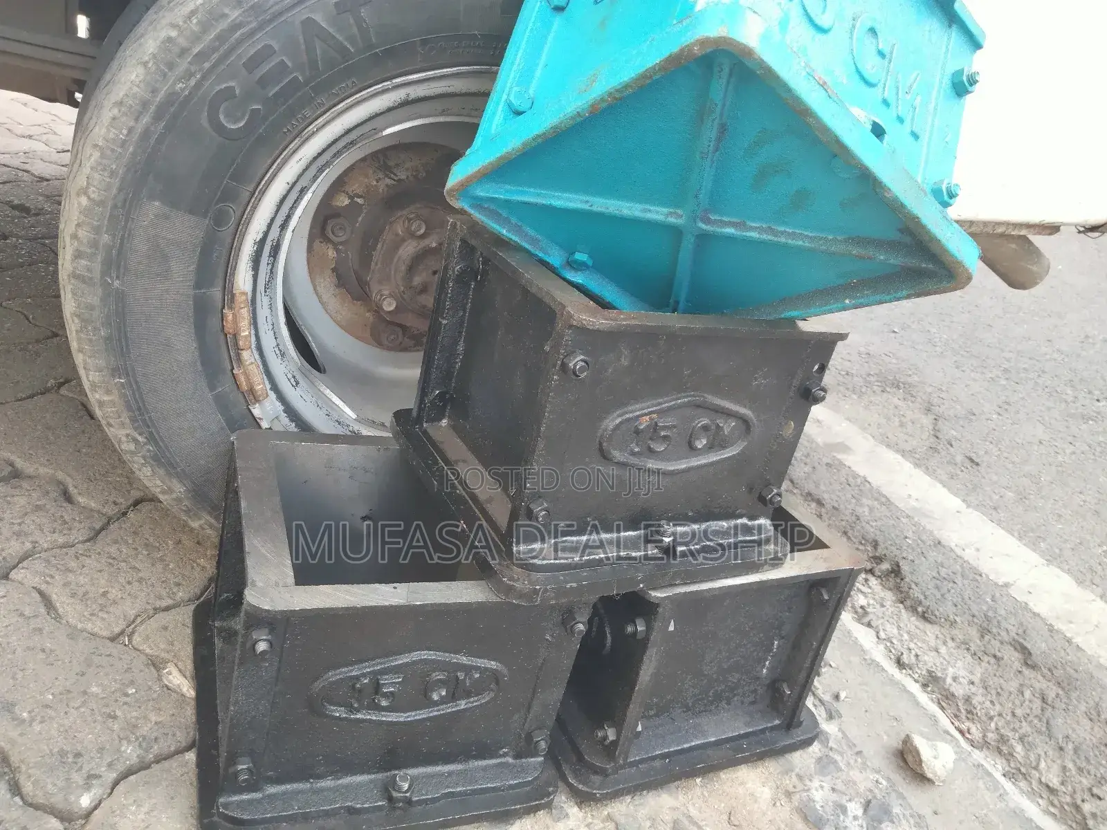 Strong Concrete Cubes