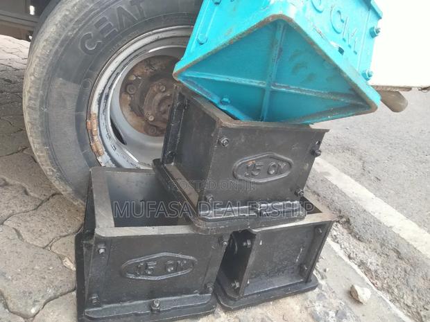 Strong Concrete Cubes - main view