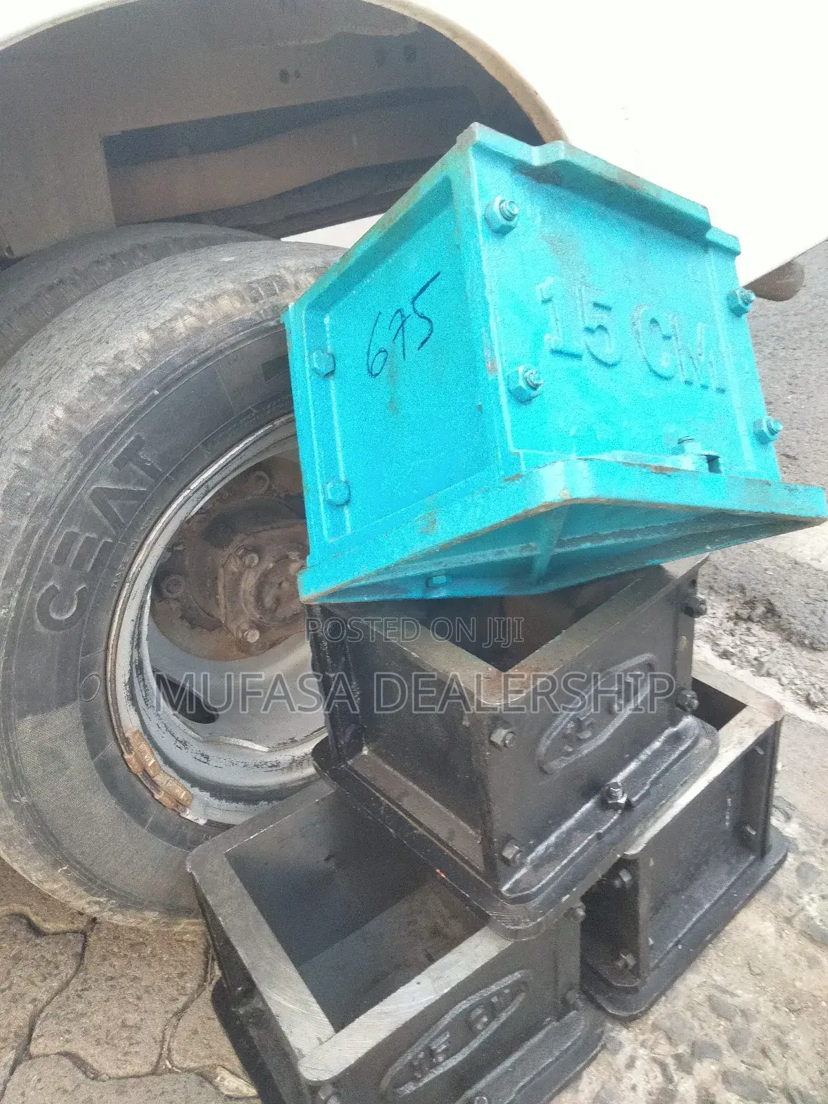 Strong Concrete Cubes