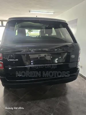 Land Rover Range Rover Vogue 2018 Matt Black