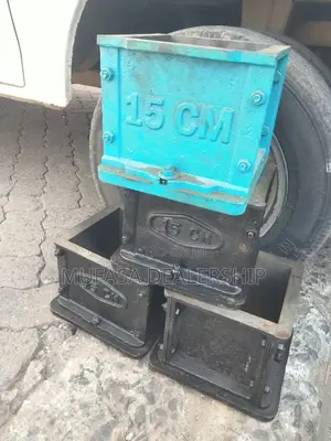 Building Concrete Test Cubes