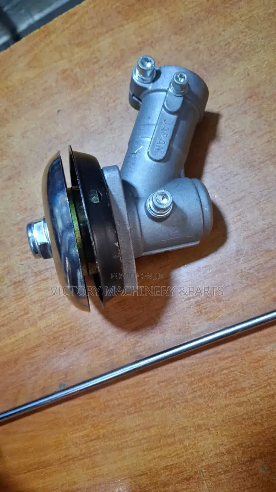Gearcase/Brushcatter Blade Holder