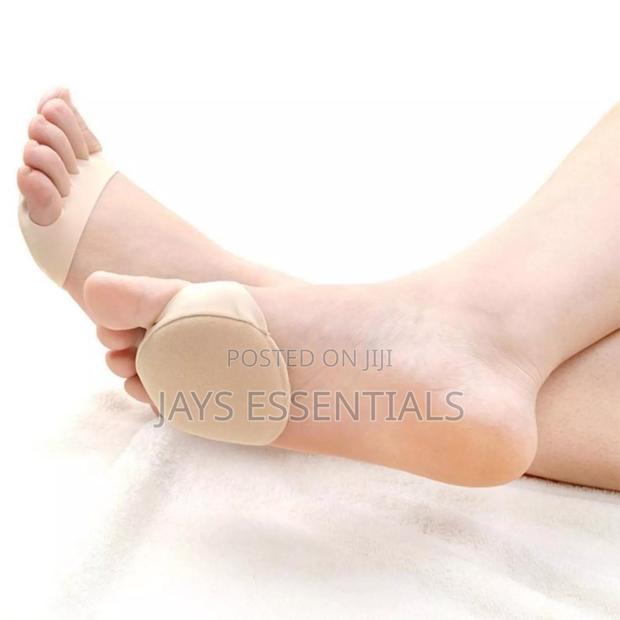 Foot Pad for Comfort When Wearing Heels - thumbnail 2