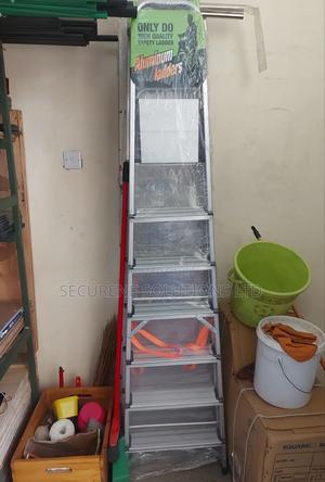 7 Step Aluminium Ladder - thumbnail 2