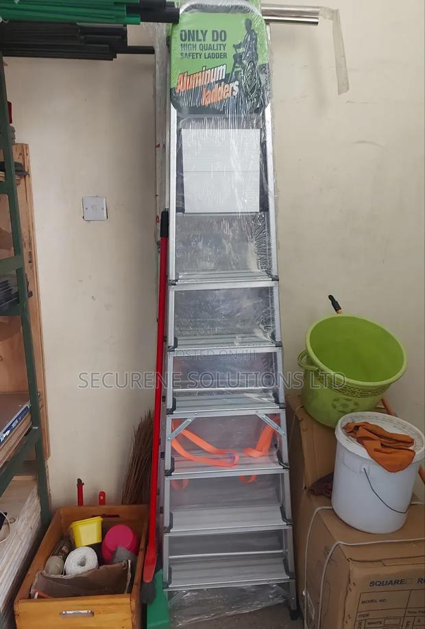 7 Step Aluminium Ladder - main view