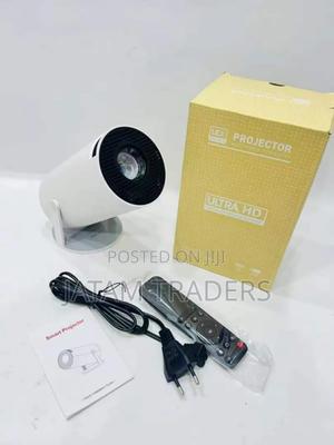 Hy 300 Projector - main view