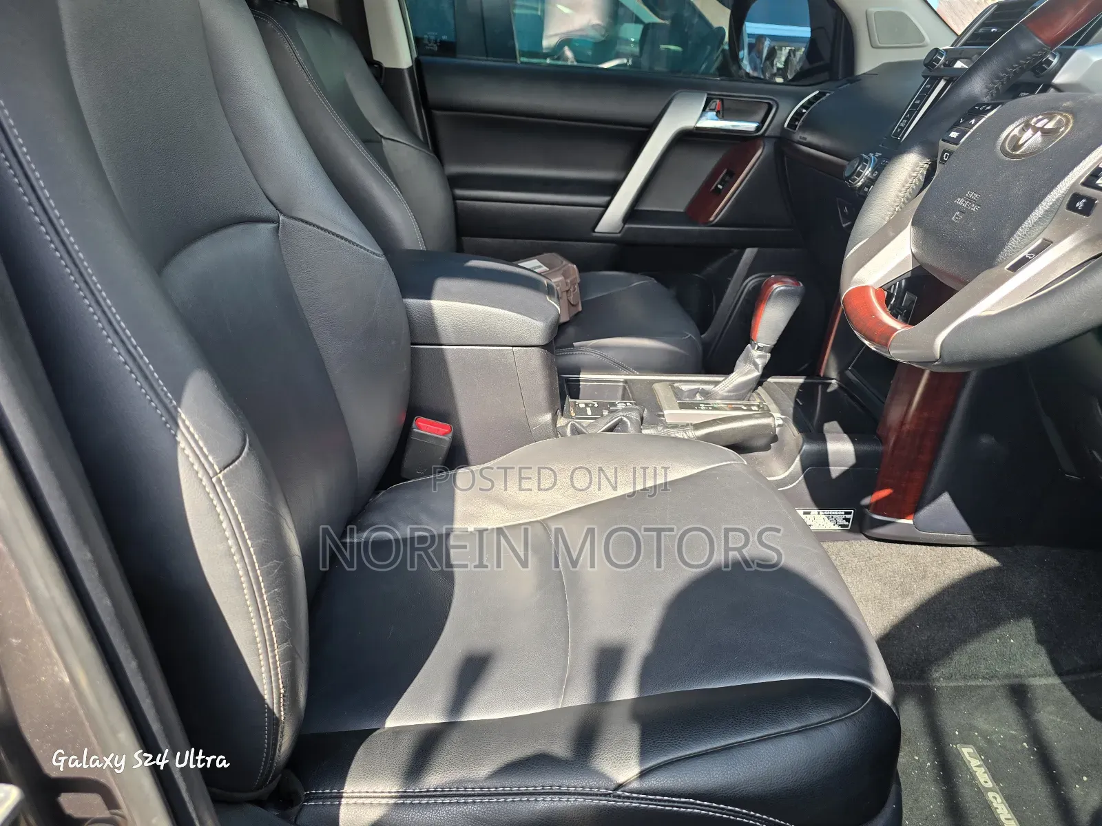 Toyota Land Cruiser Prado 2017 Gray