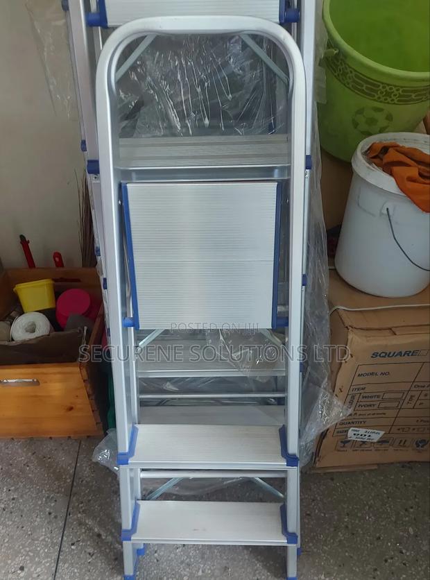 Aluminum Ladder 3 Steps - main view