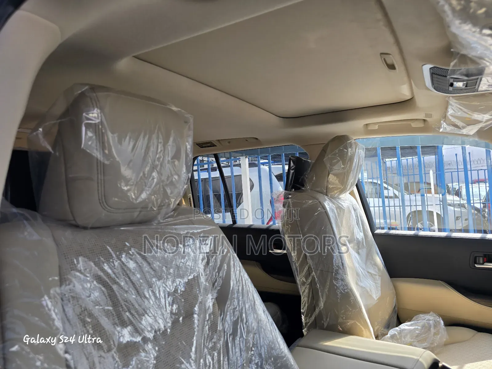 New Toyota Land Cruiser 2023 Off white