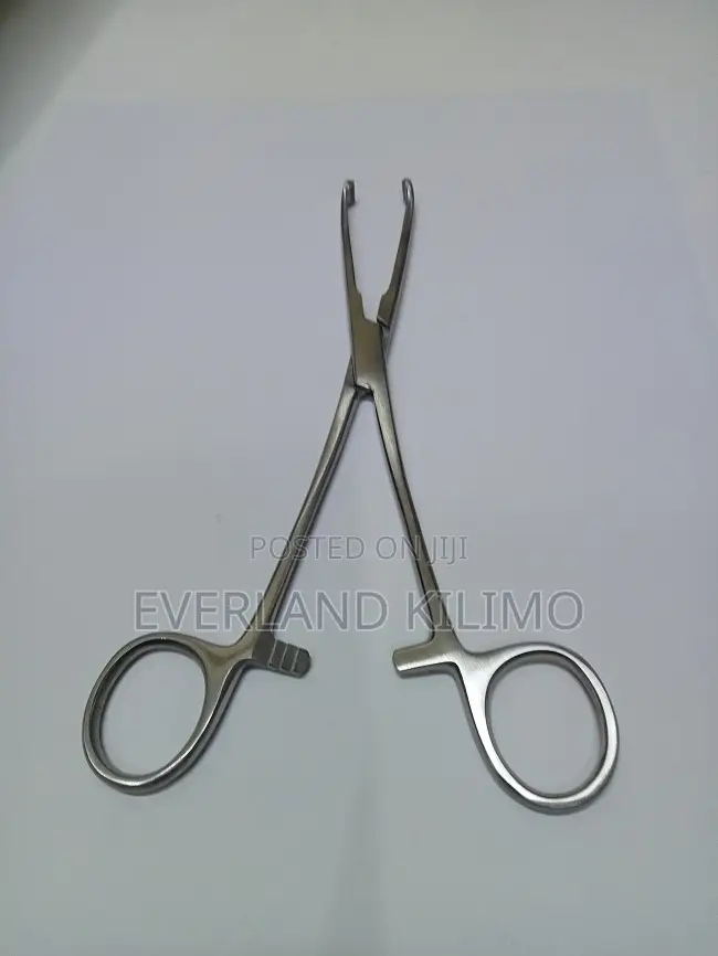 Inward-Curving Toothed Blade Forceps