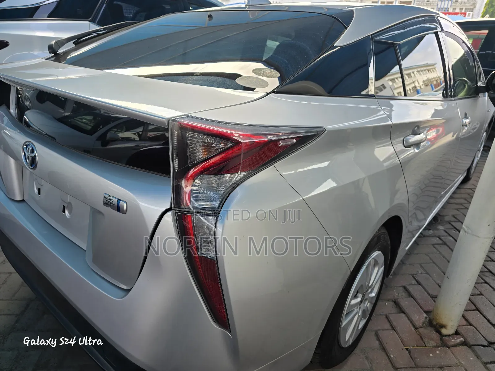 Toyota Prius 2017 Silver