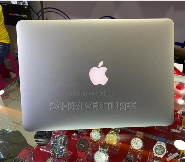 Laptop Apple MacBook Pro 2015 8GB Intel Core i5 SSD 256GB - thumbnail 3