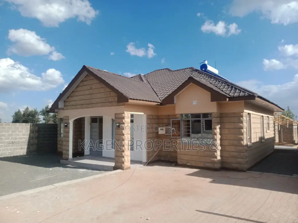 3bdrm Bungalow in Kitengela for sale