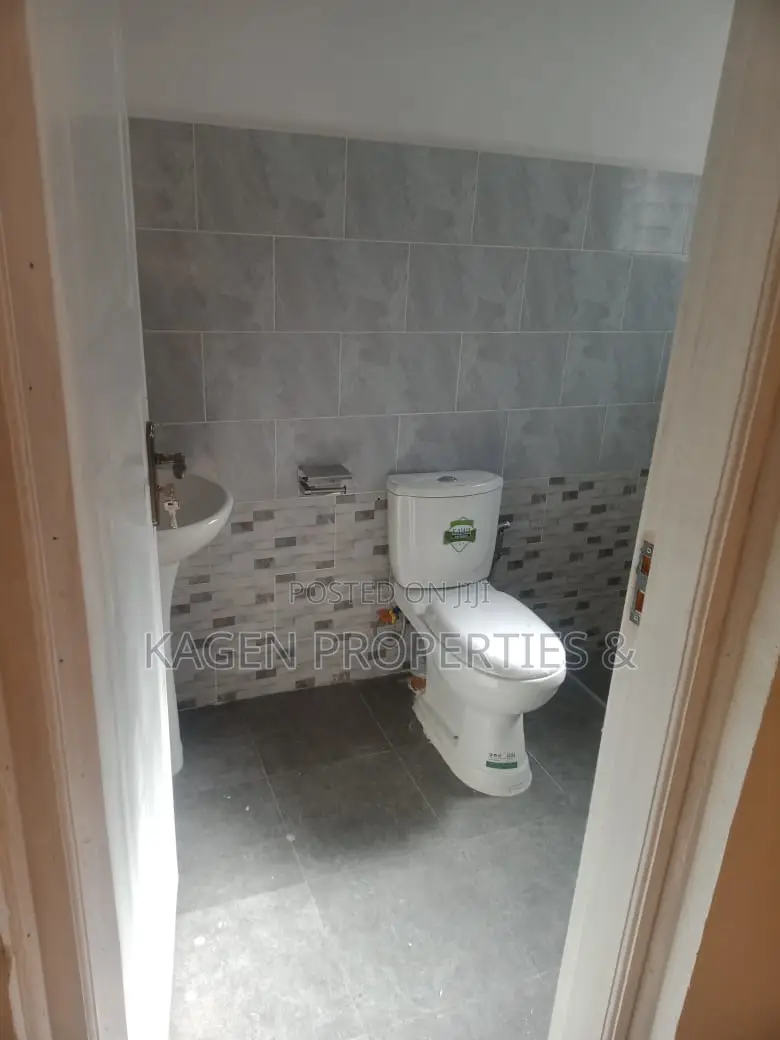 3bdrm Bungalow in Kitengela for sale