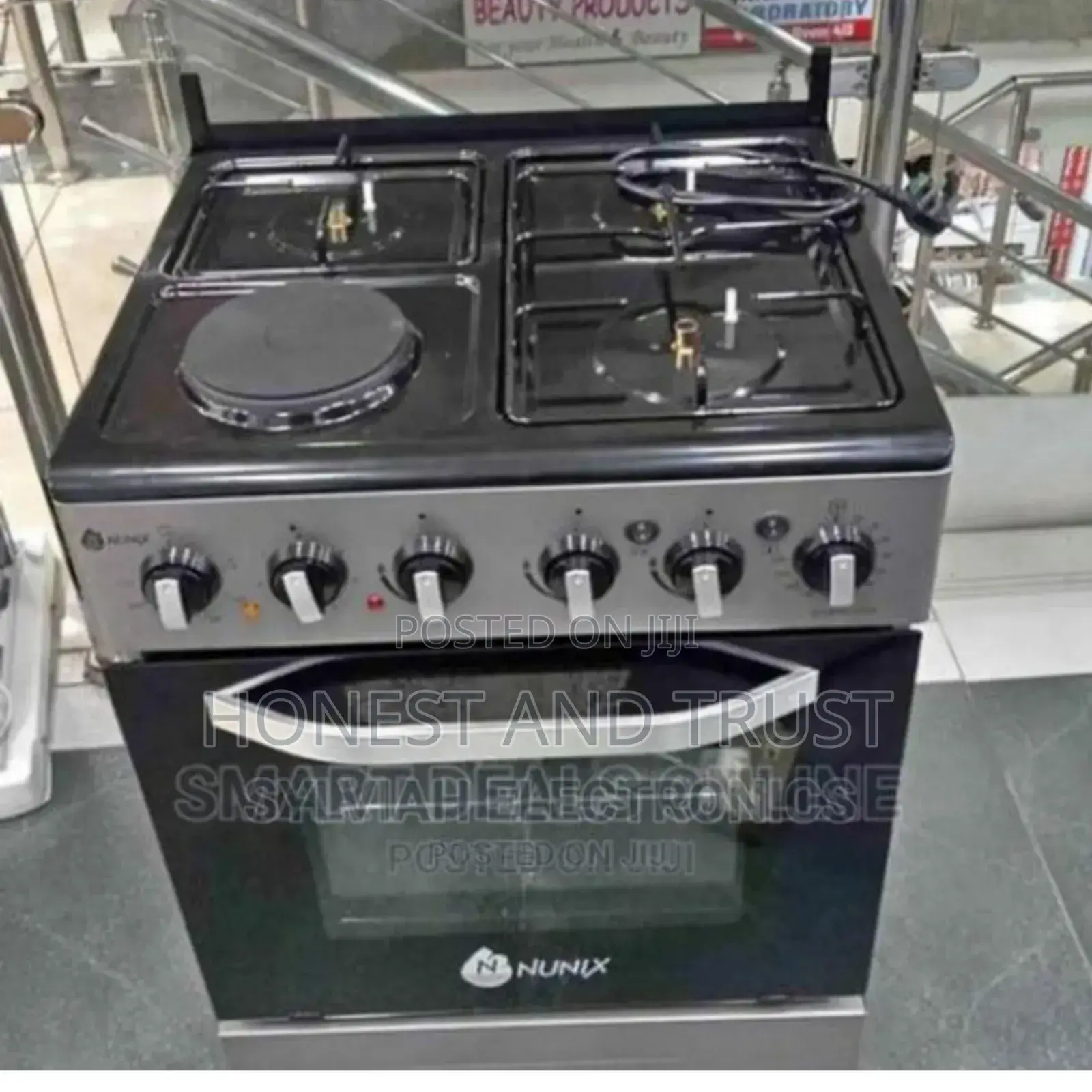 Top Quality. Nunix Standing Cooker. Electric