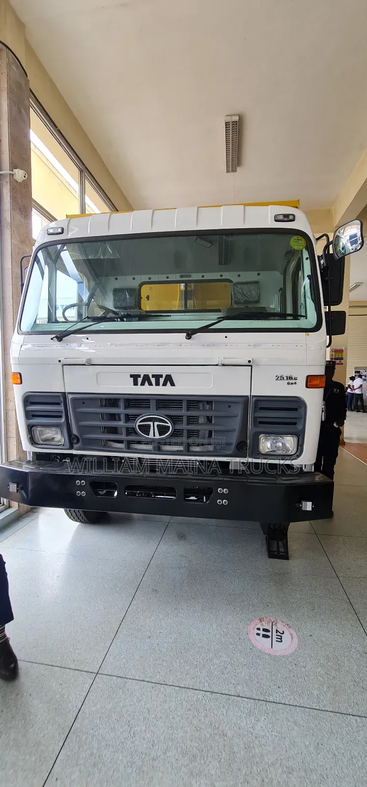 Tata LPK 2516