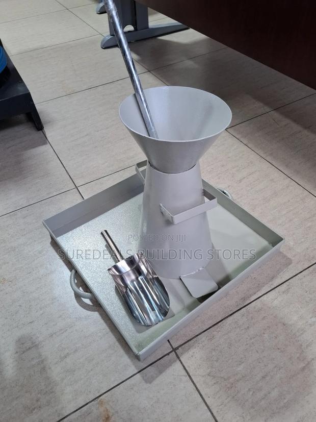 Slumpcone Apparatus for Concrete Testing. - thumbnail 2