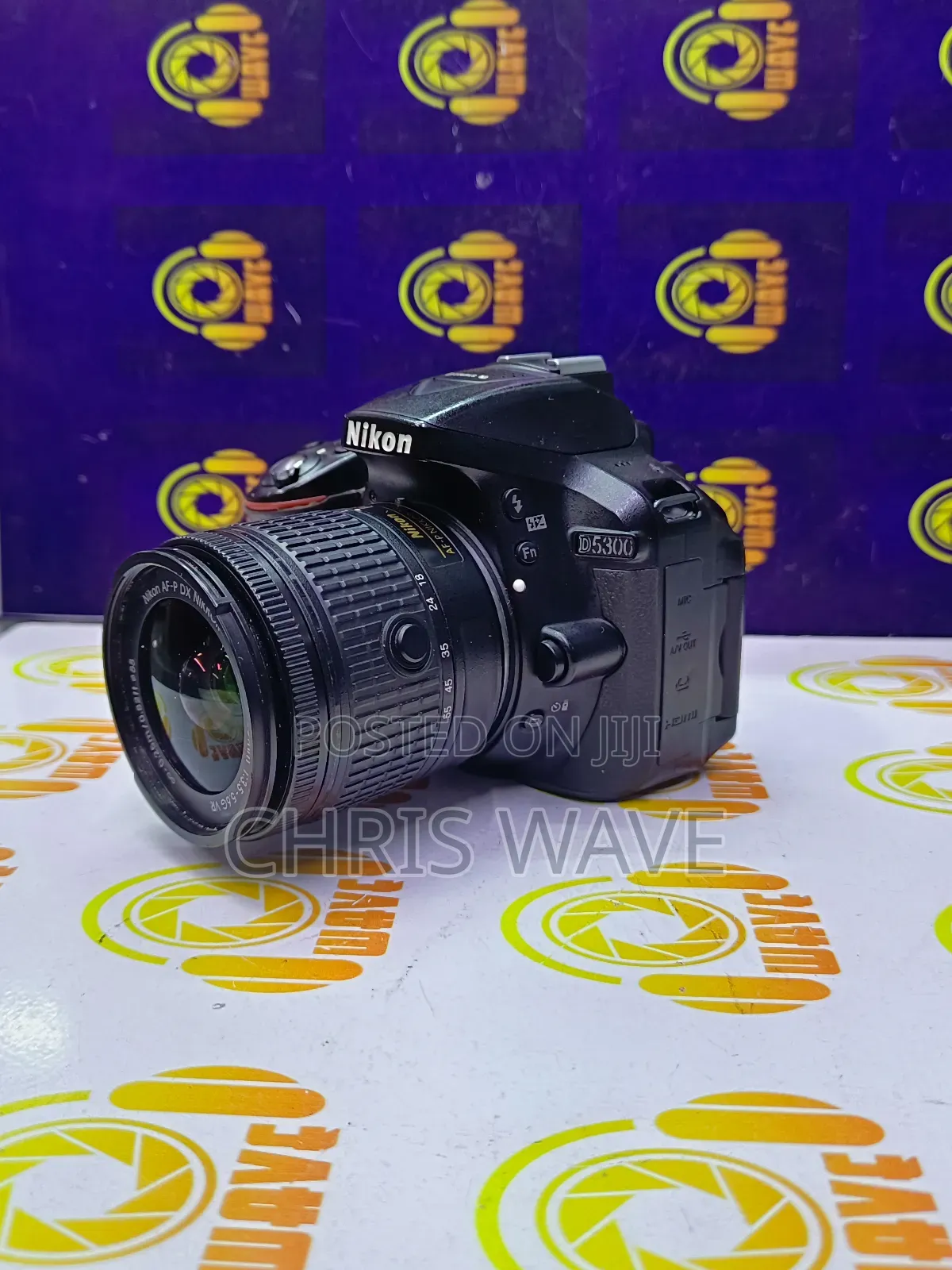 Nikon D5300 With Flip Screen and Wifi