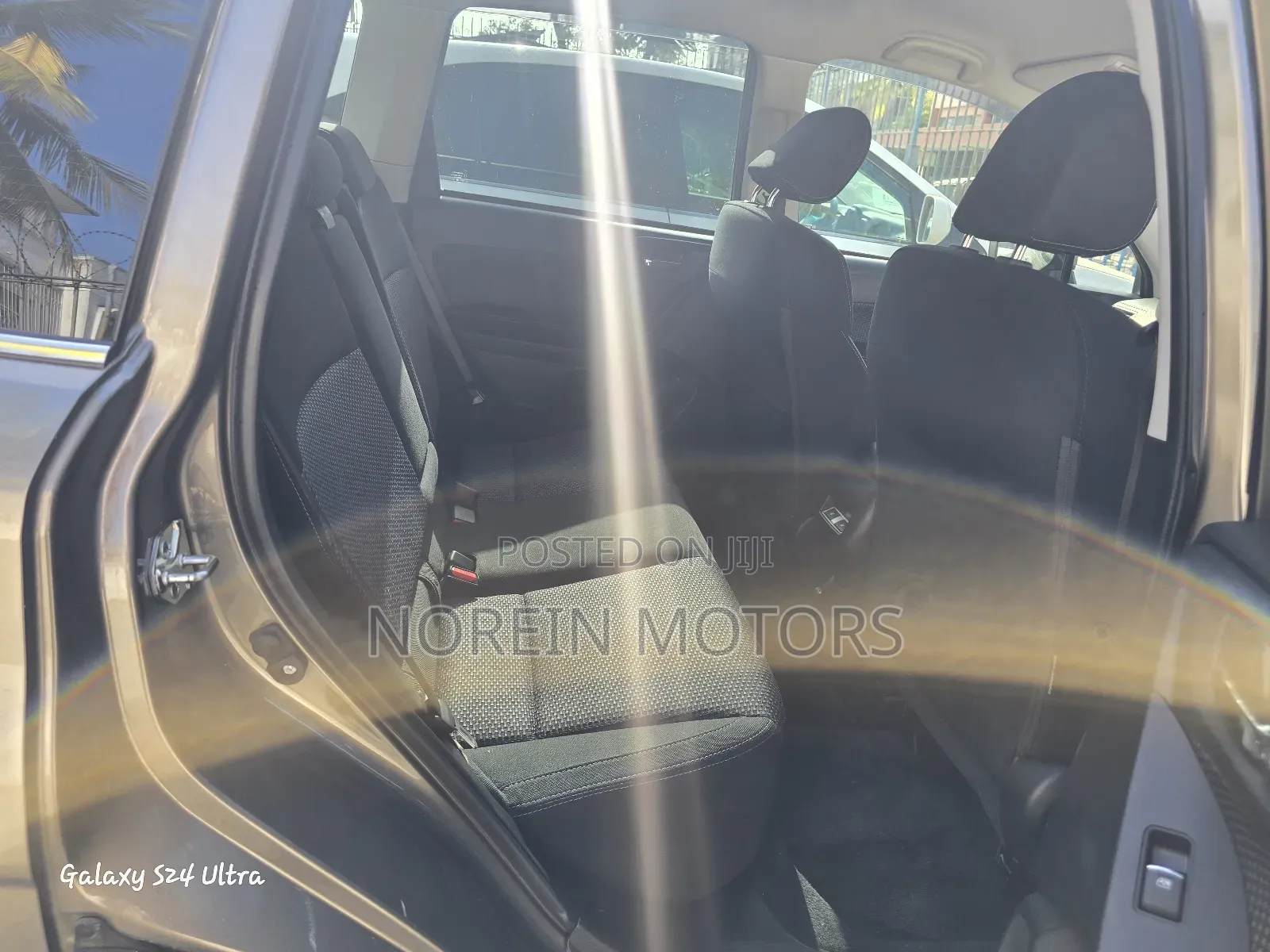 Subaru Forester 2017 Gold